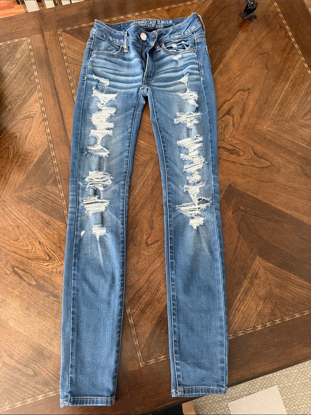 American Eagle Outfitters Distressed Light Blue Skinny Jeans